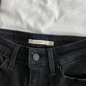 Levi’s black ripped skinny jeans - 711 skinny